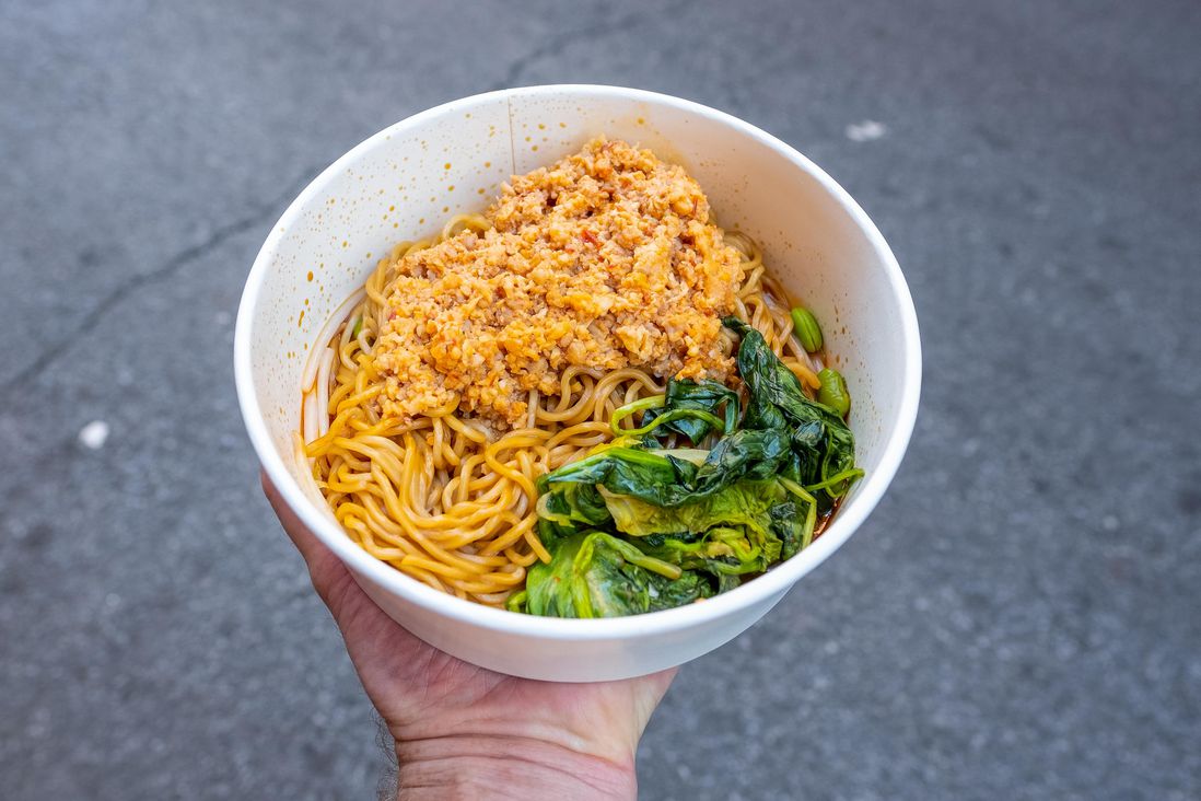 Minced Chicken Dry Noodle ($8.99)